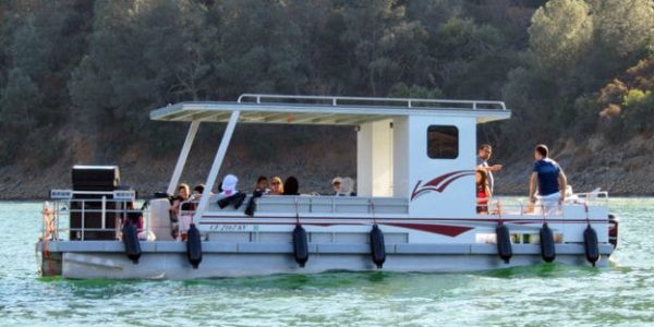 Lake Berryessa Pontoon Boat Rentals & Party Barge Rentals ...