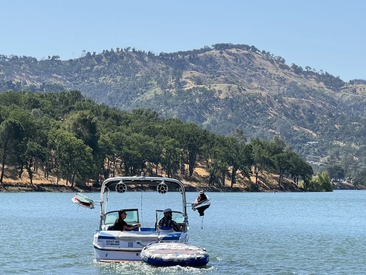 Mastercraft NXT-20Surf Boat on Lake Berryessa